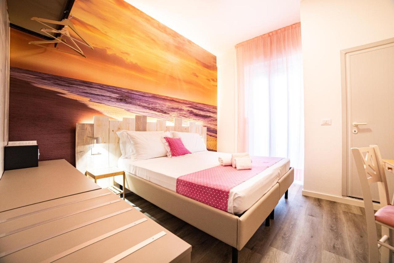 Hotel Majorca Gabicce Mare Exterior photo